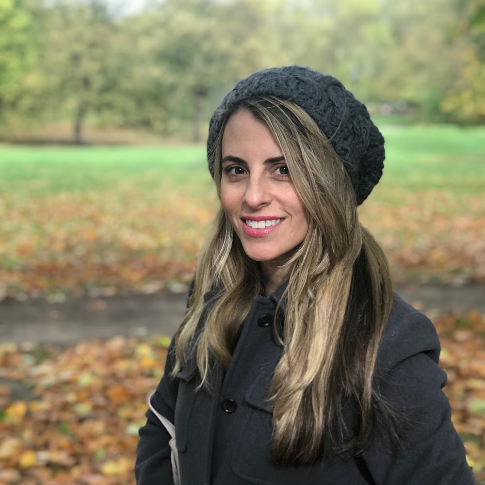 Meet your Posher, Cristina